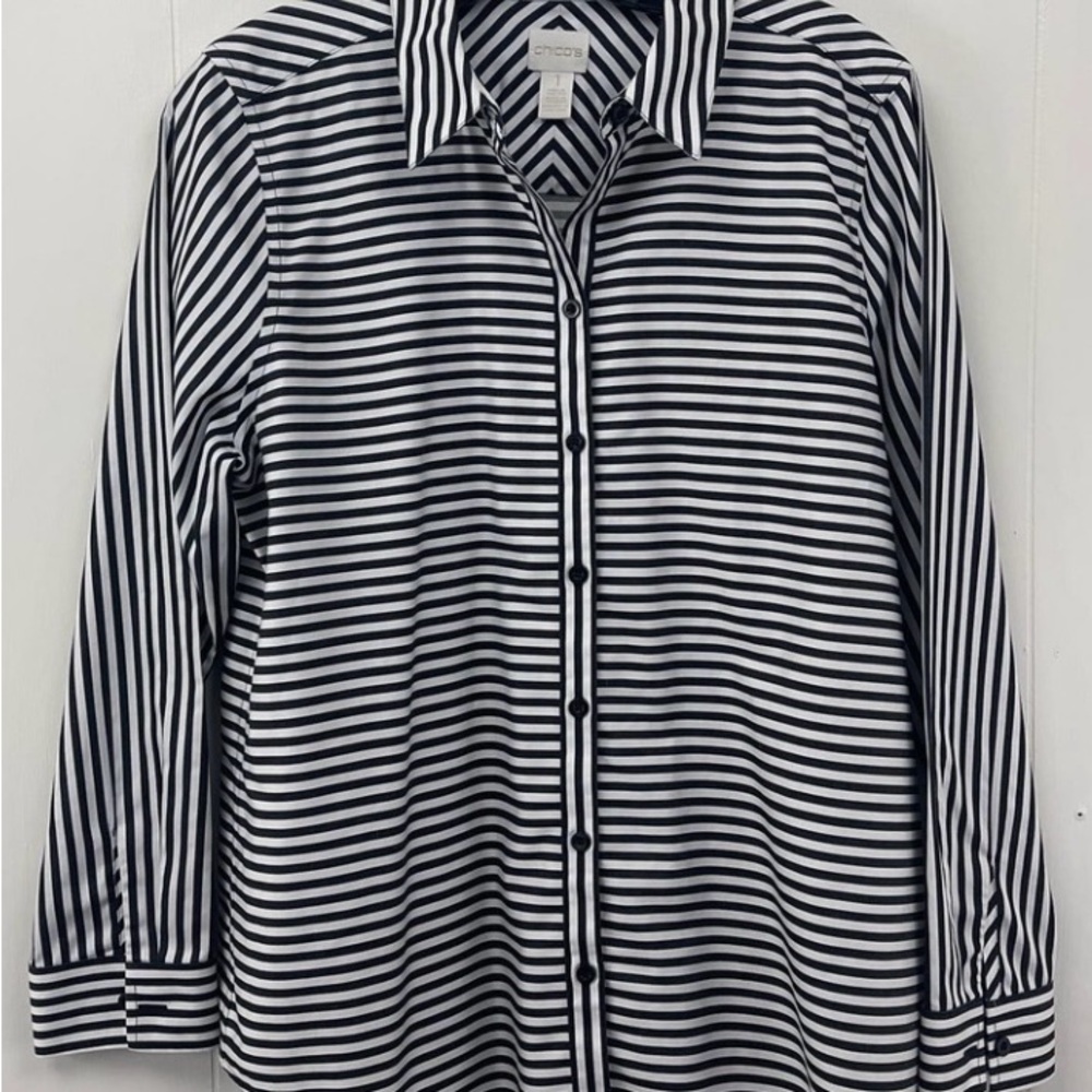 🎹 Chico’s Sharp Black & White Long Sleeves Button Down Cotton No Iron Shirt. M